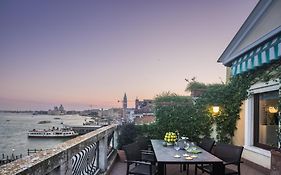Attic Boutique San Marco R&R